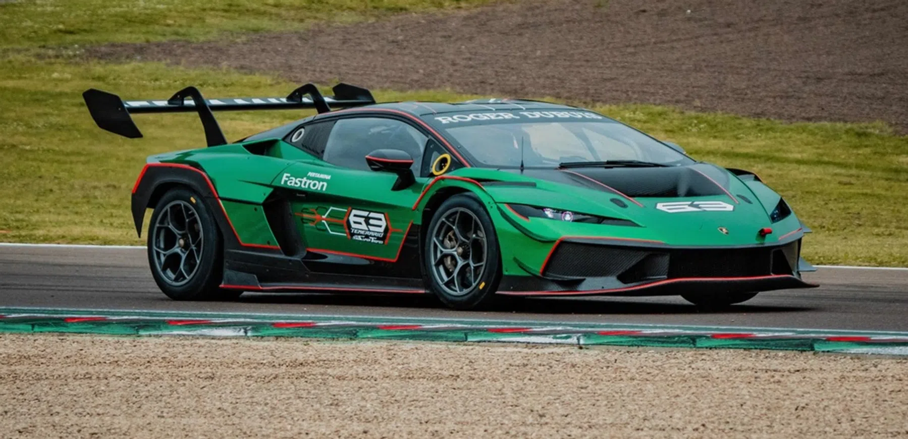 Dikke Lamborghini man